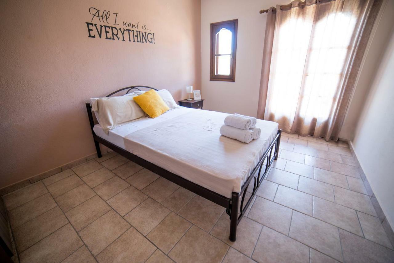 נאוס מרמרס Anastasiadis House מראה חיצוני תמונה