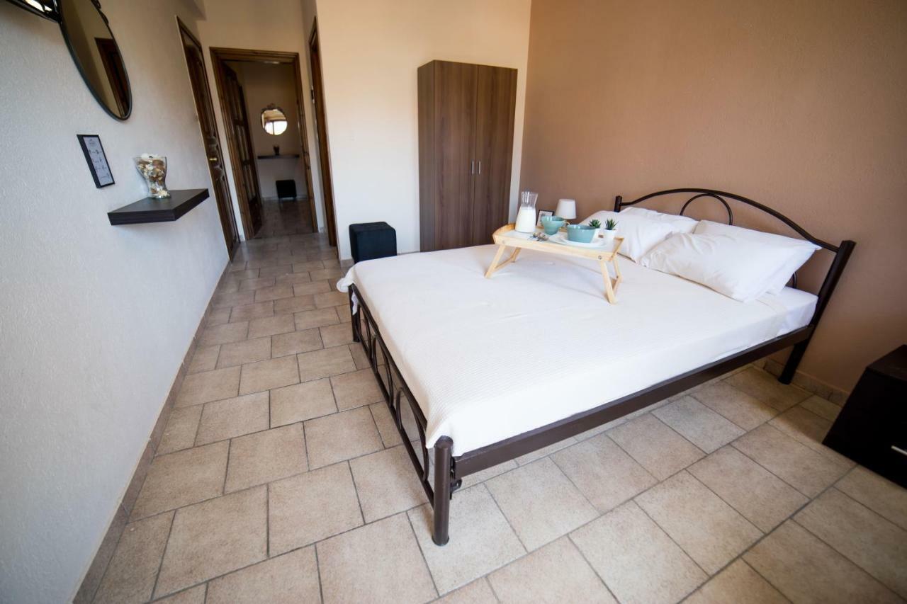 נאוס מרמרס Anastasiadis House מראה חיצוני תמונה
